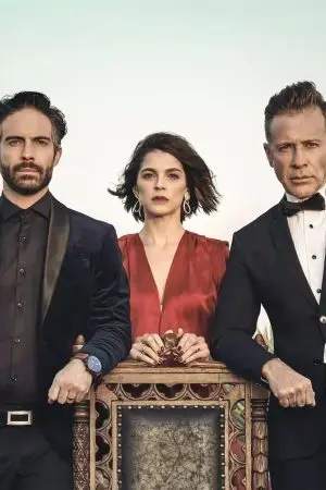 Monarca (Phần 1) Monarca (Phần 1)